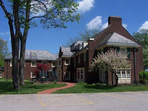 Montague Inn Saginaw Esterno foto
